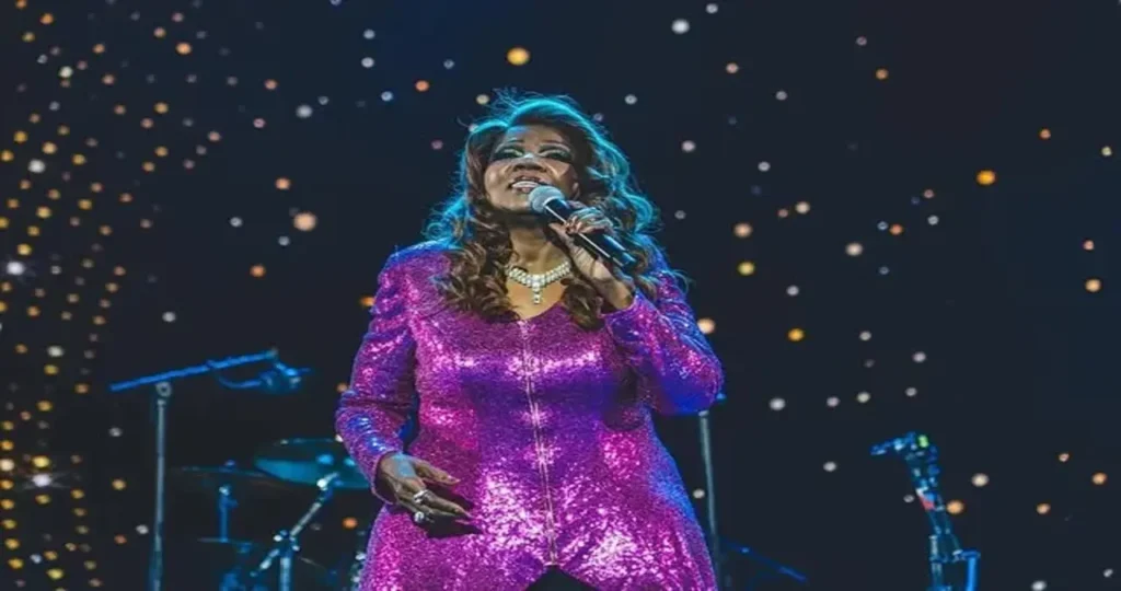 Gloria Gaynor 2 1 1